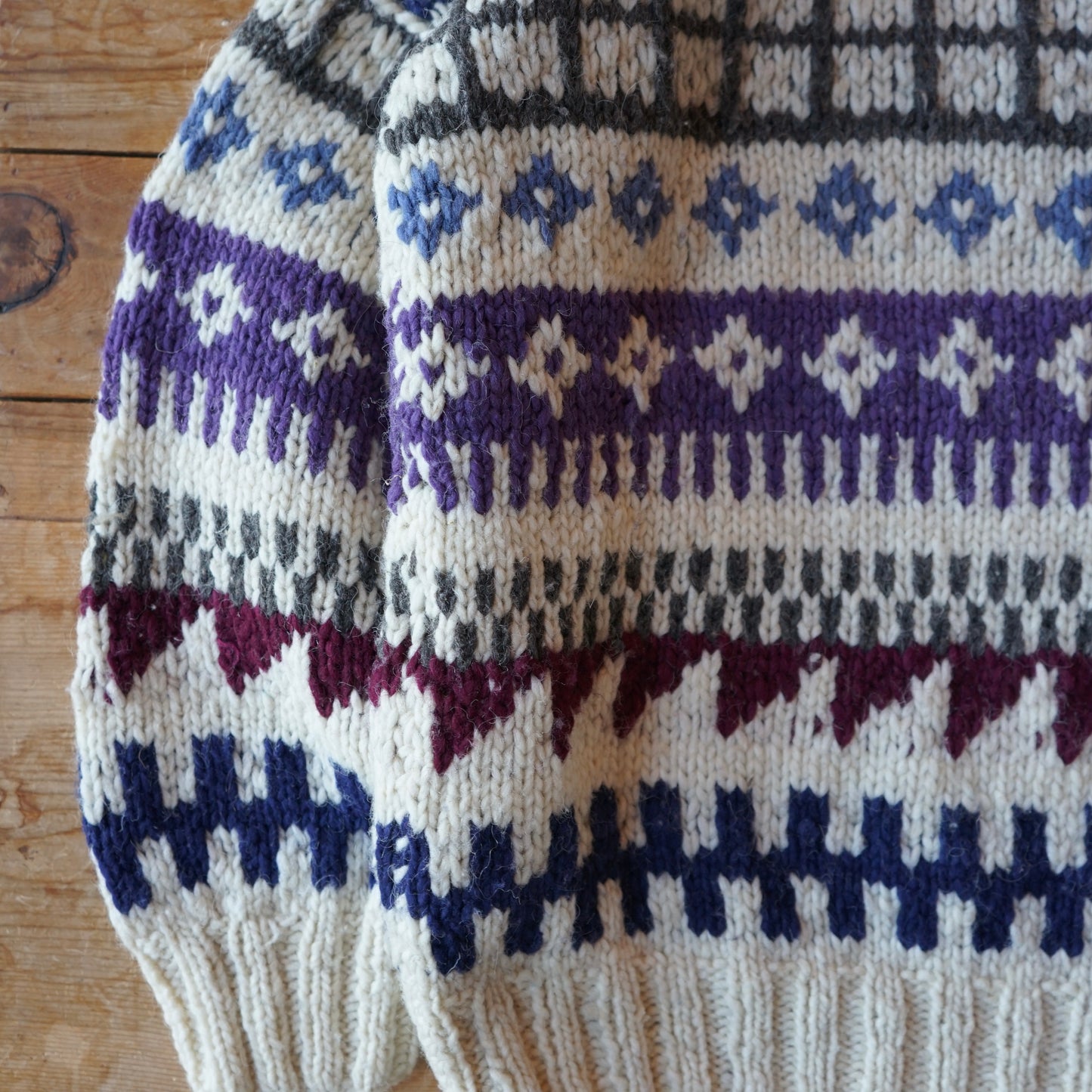 Vintage Earth Traders 100% Wool Sweater Size L