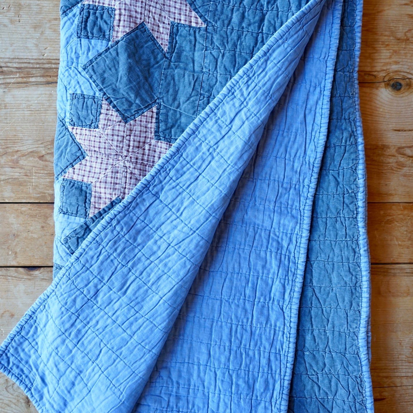 Vintage Americana Touching Stars Quilt 66x81