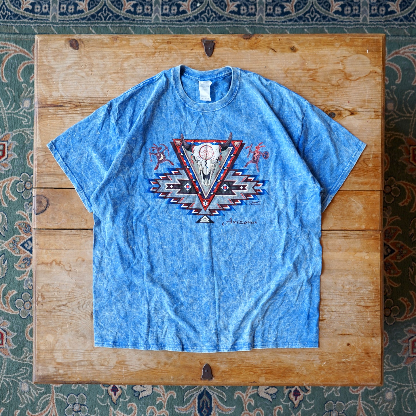 Acid Wash Arizona Puffer Paint Tee Size XL