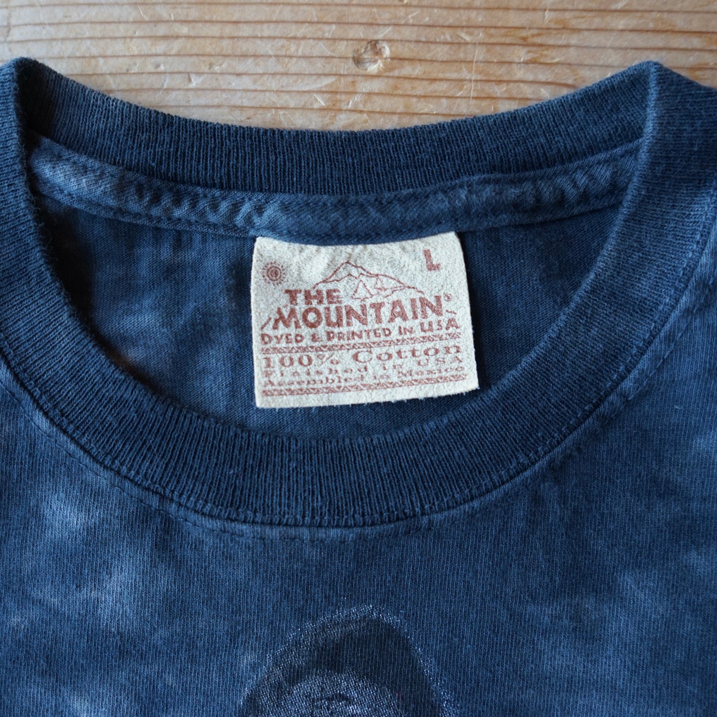 Vintage The Mountain Wolf Moon Tee Size M/L