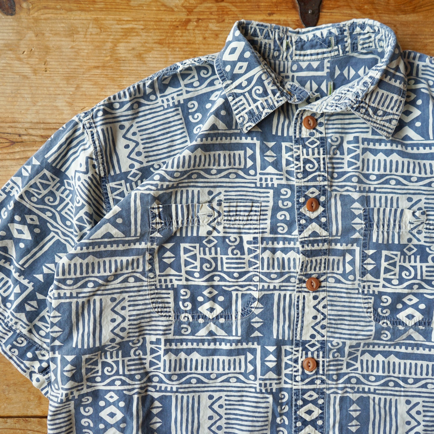 Vintage Sea Button Up Size L/XL