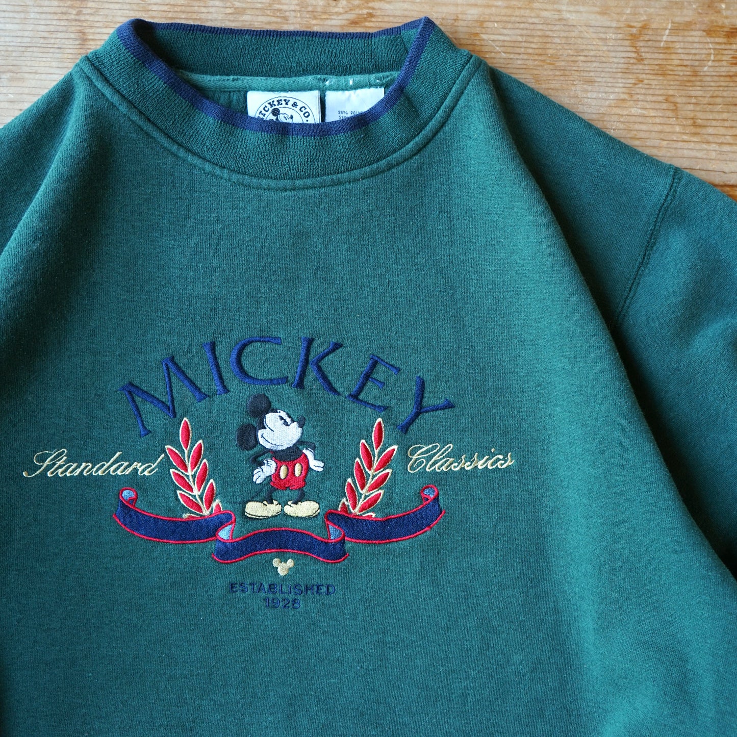 Vintage Mickey & Co Sweatshirt Size L
