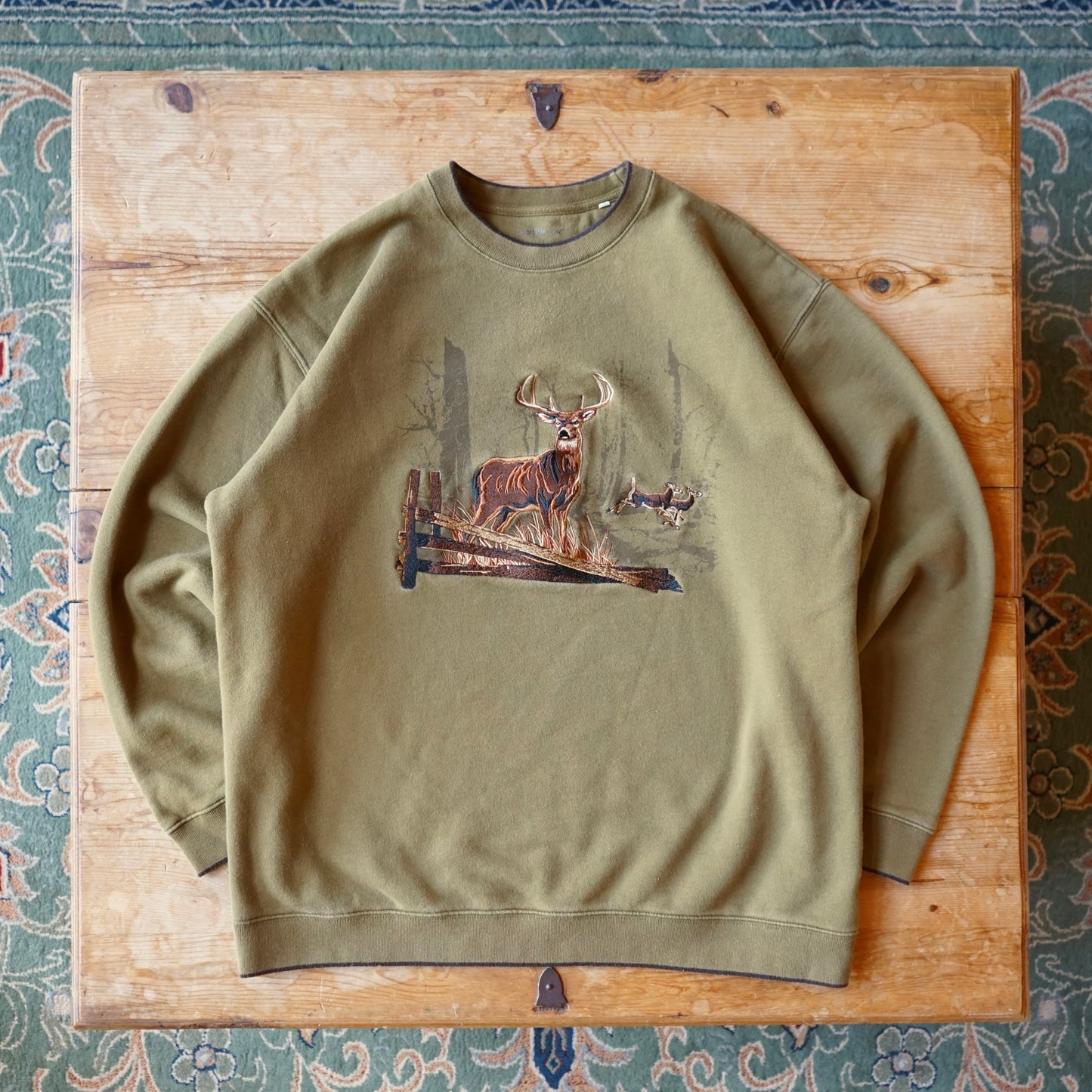 Croft & Barrow Embroidered Buck Sweatshirt Size LT