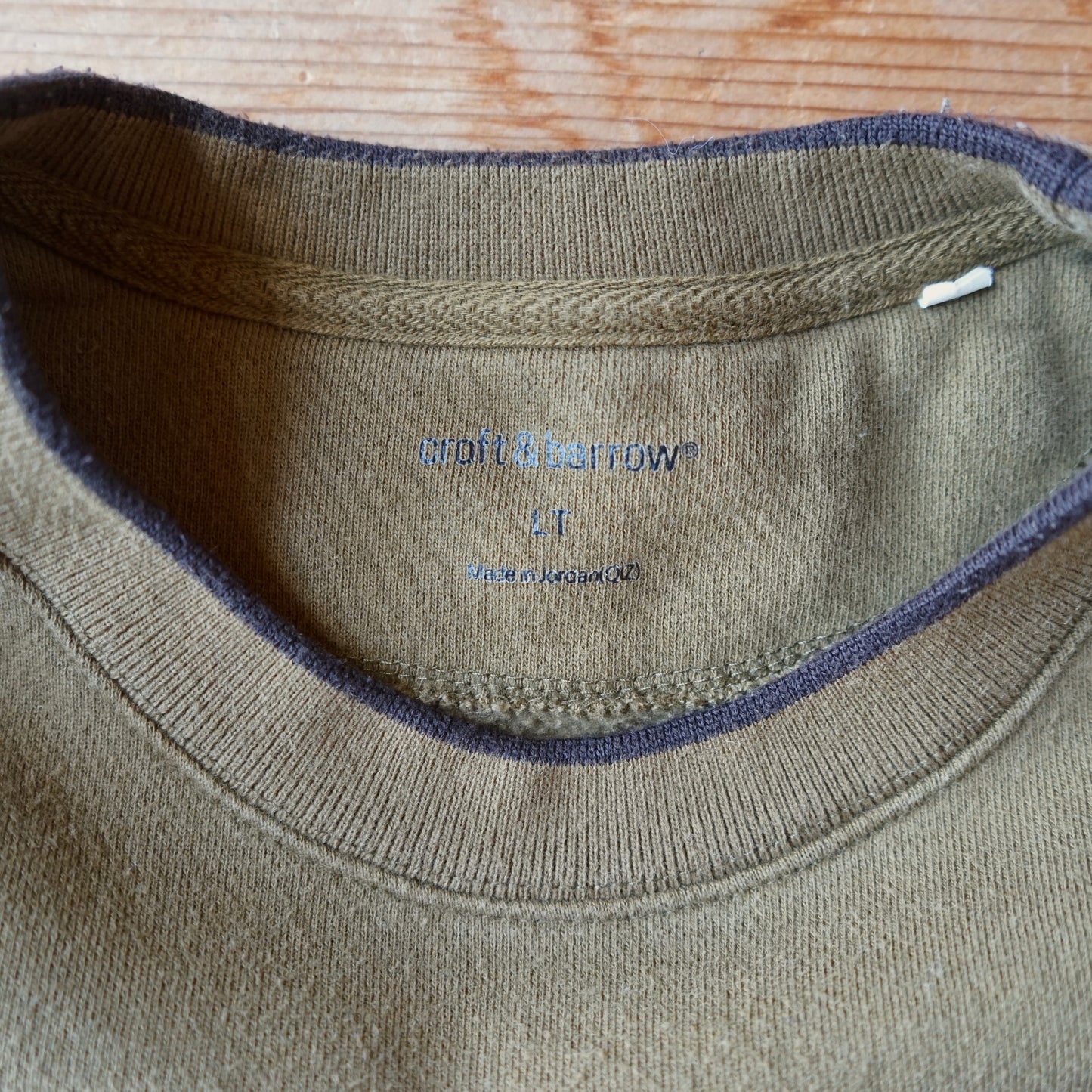 Croft & Barrow Embroidered Buck Sweatshirt Size LT