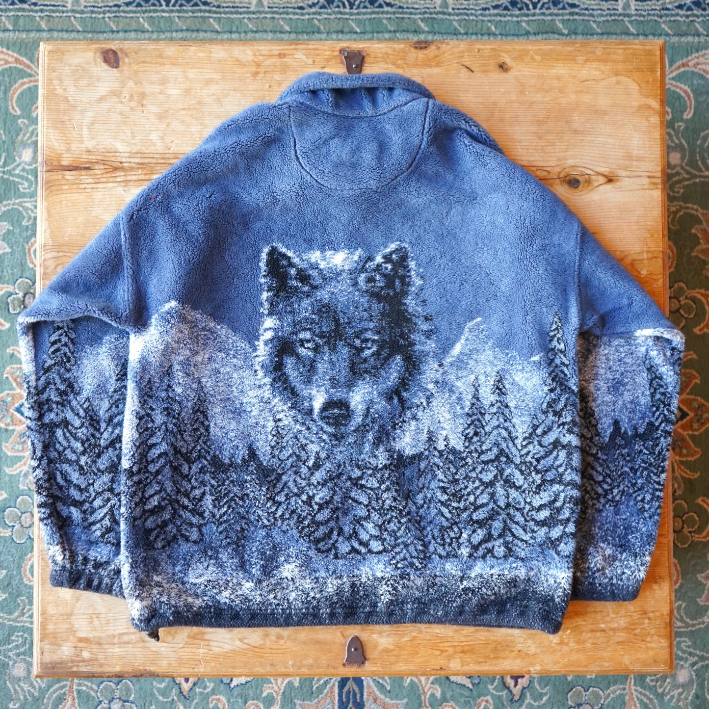 Vintage Bear Ridge Wolf Fleece Size L/XL