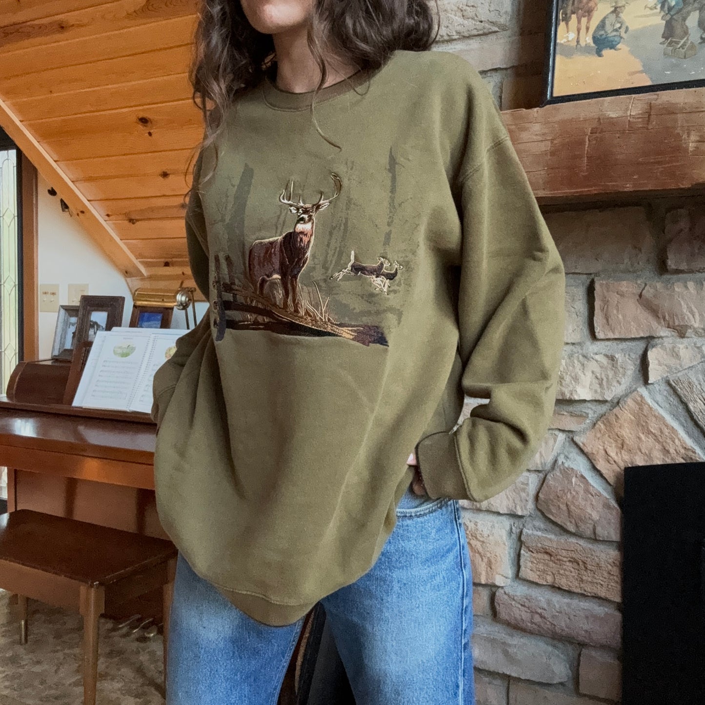 Croft & Barrow Embroidered Buck Sweatshirt Size LT