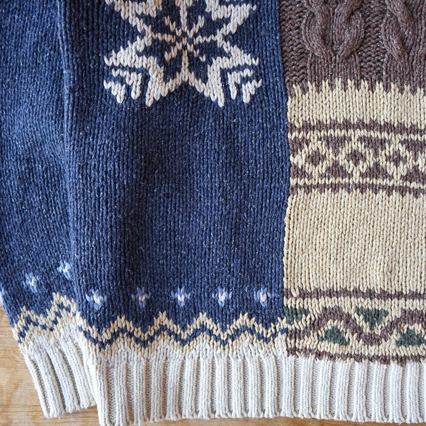 Vintage Turnbury Americana Knit Size XL/XXL