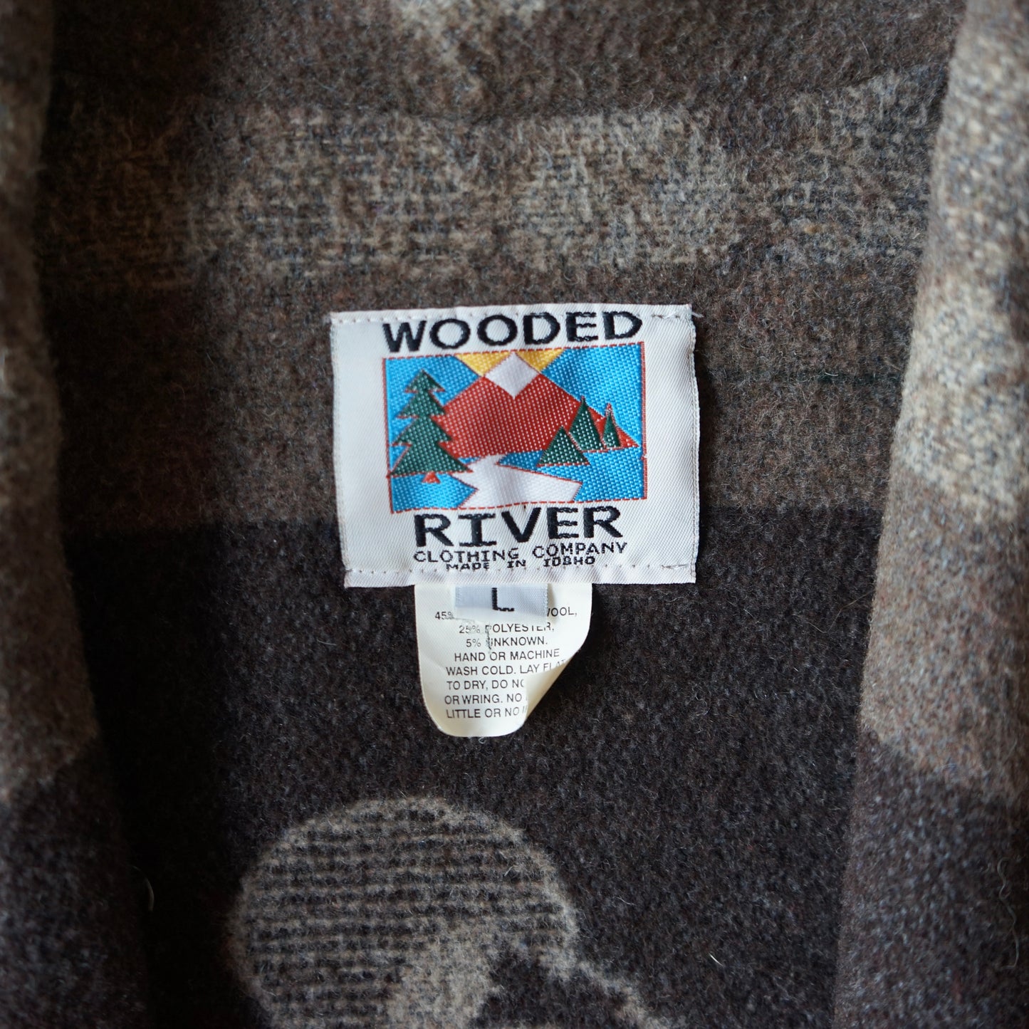 Vintage Wooded River Mountain Bear Coat