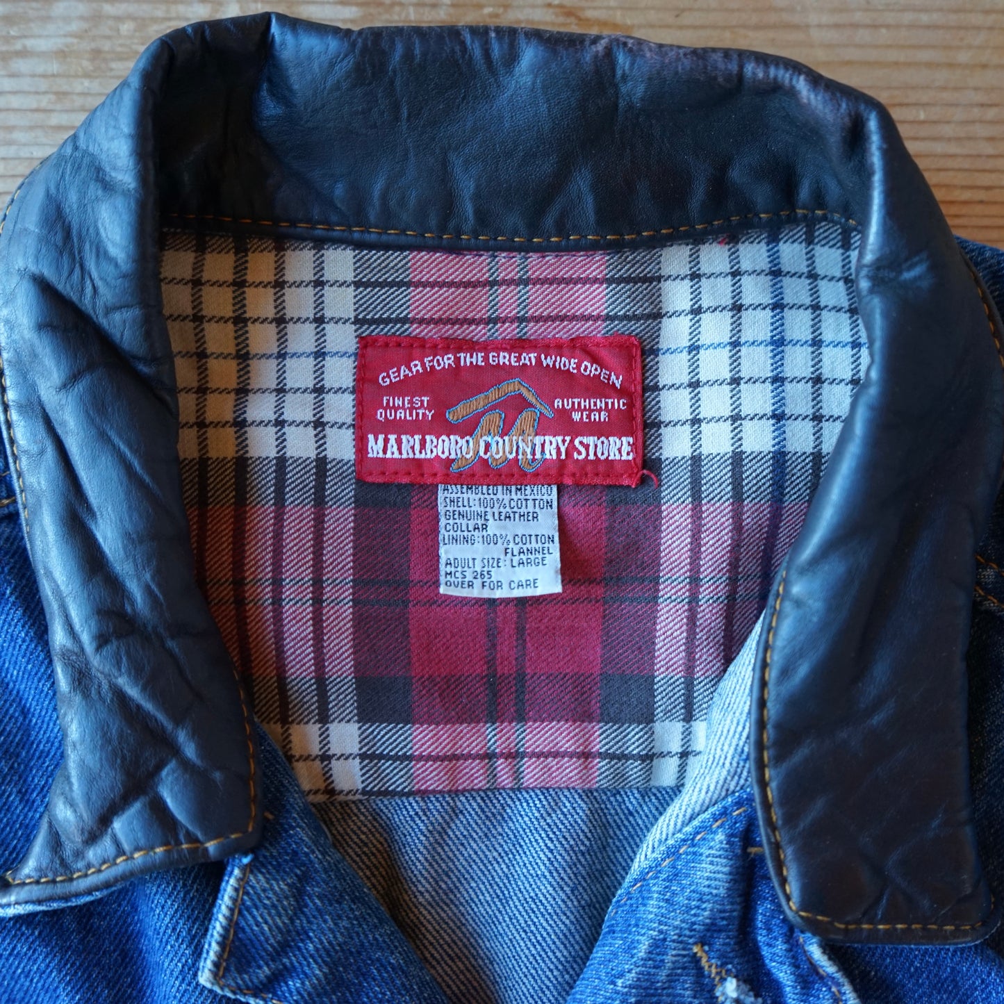 90s Marlboro Country Store Denim Jacket