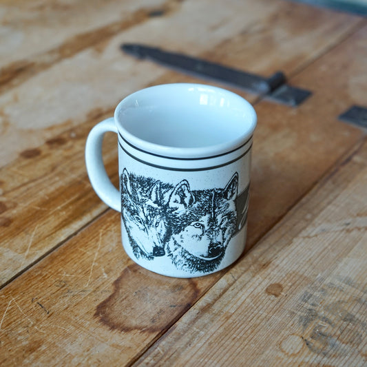 Vintage Yellowstone Wolf Mug