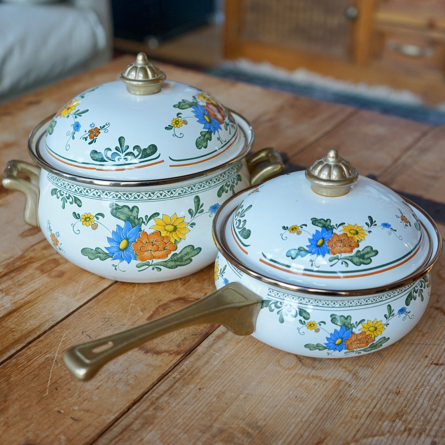 Vintage 1960s Asta Floral Enamel Stockpot