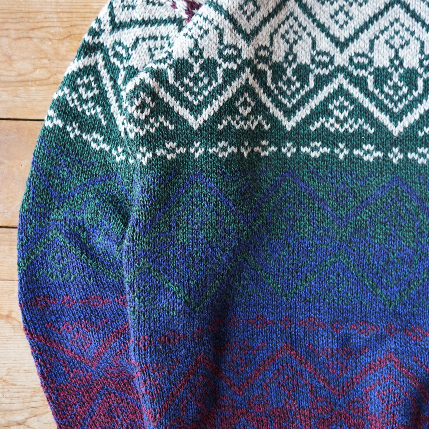 Vintage Christmas Winter Sweater Size M