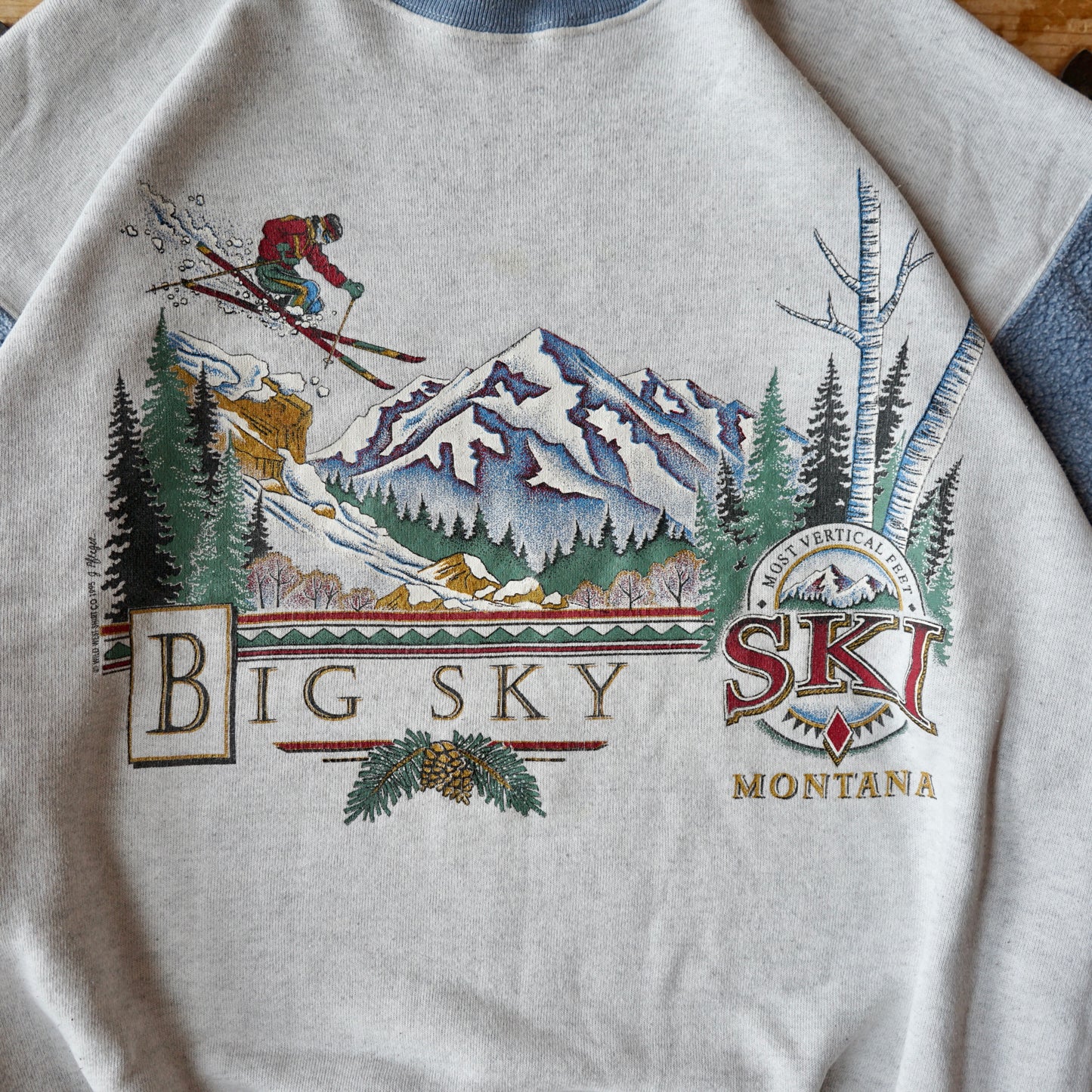 Vintage H.L. Miller Gold Made in USA Big Sky Montana Ski Sweatshirt Size M