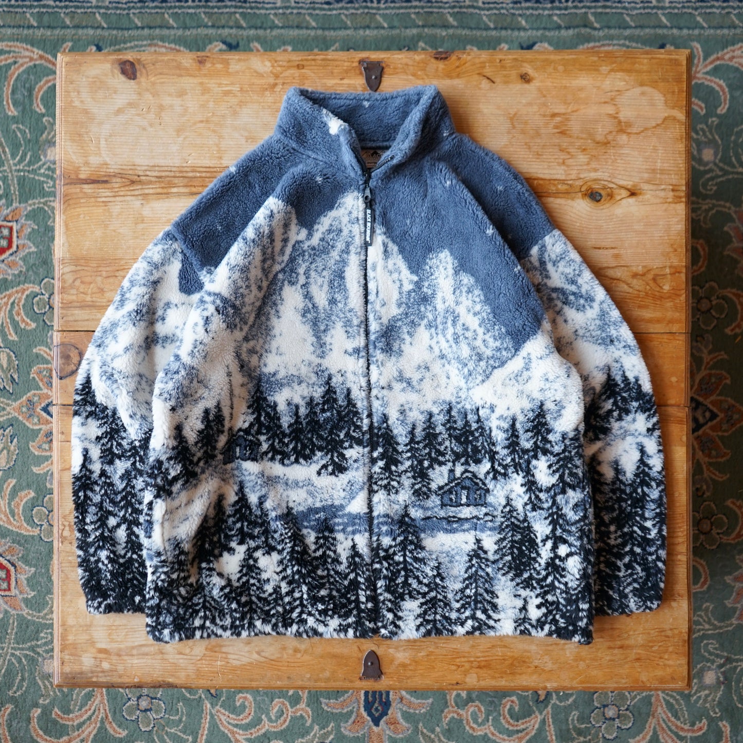 Vintage Black Mountain Winter Scene Fleece Jacket Size L