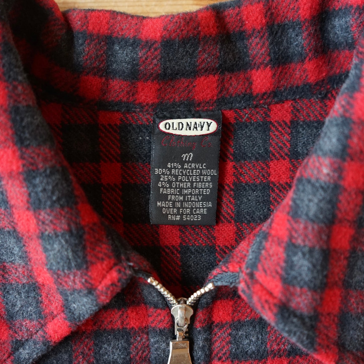 Old Navy Plaid Zip Up Size M