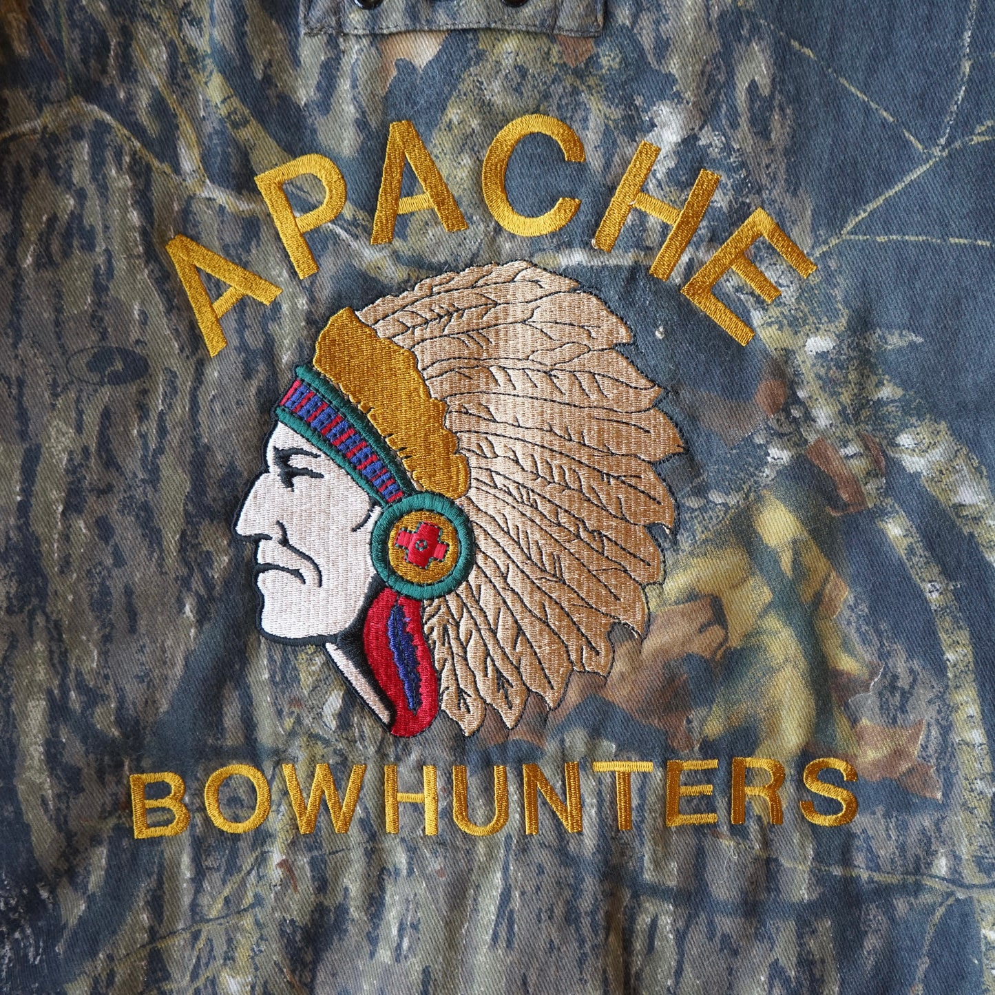 Guide Series Apache Bowhunters Camo Jacket Size L