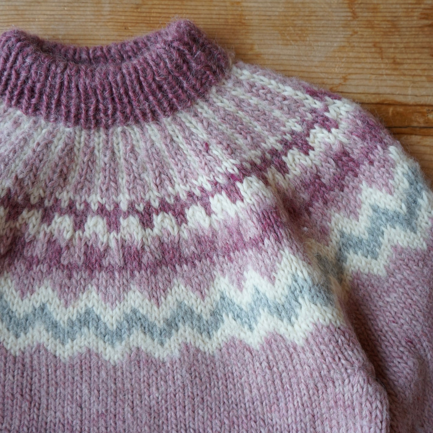 Vintage Handmade Mauve Wool Sweater Size S/M