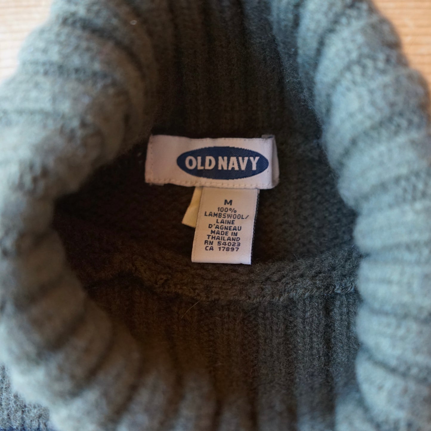 100% Lambswool Olive Old Navy Sweater Size M