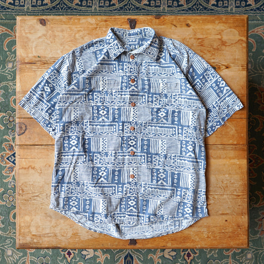 Vintage Sea Button Up Size L/XL