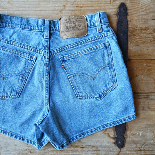 Vintage Orange Tab Levi Shorts Regular Fit Size 6