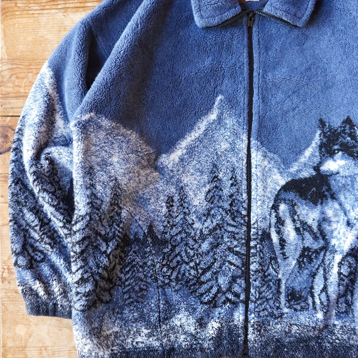 Vintage Bear Ridge Wolf Fleece Size L/XL