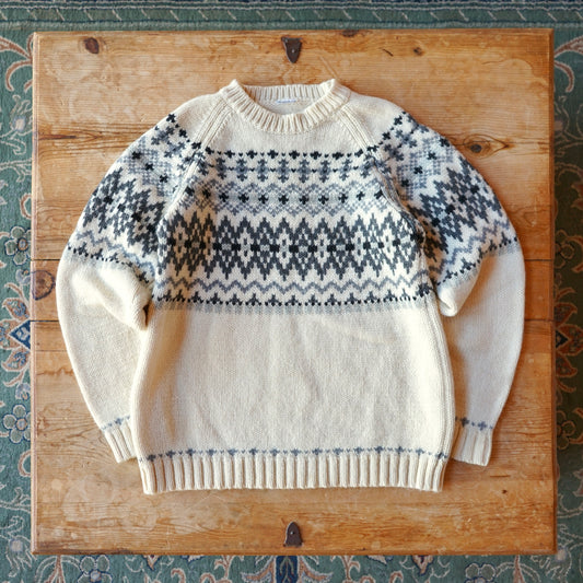 Vintage Heavy Weight Knit Sweater Size M/L
