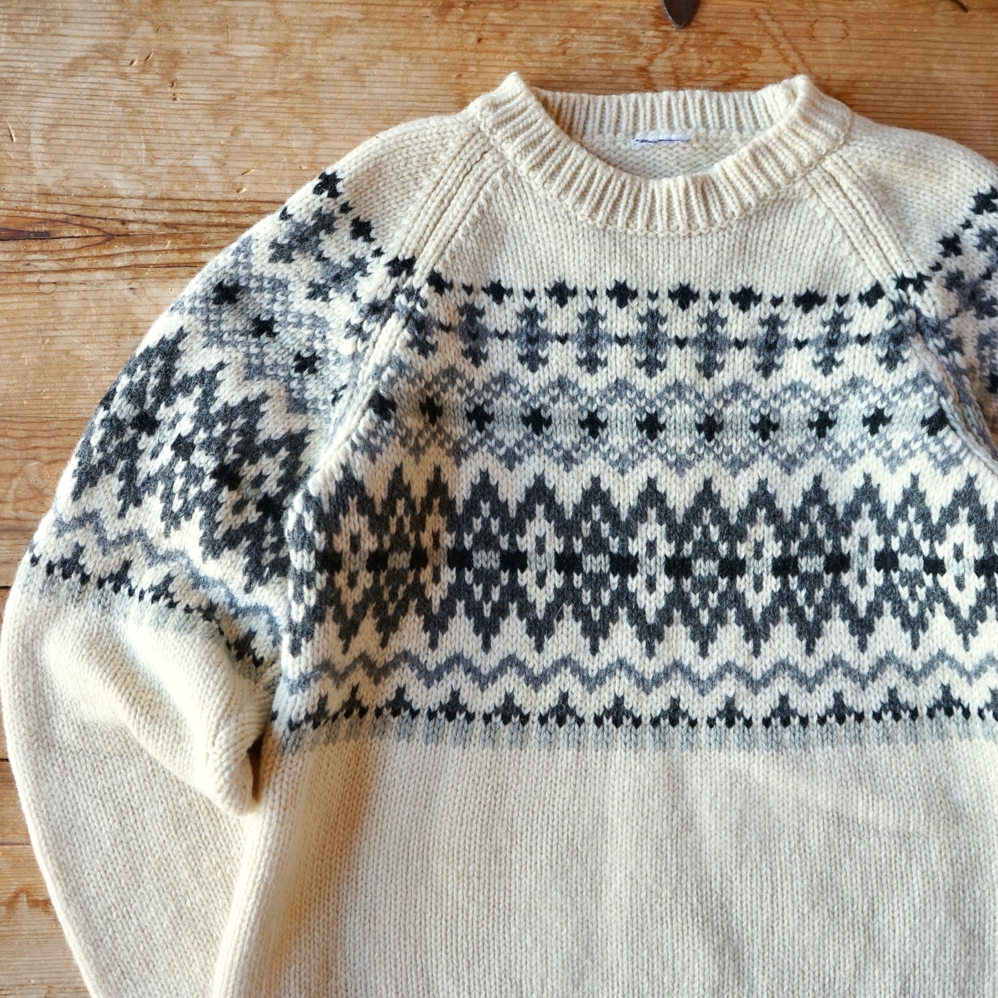 Vintage Heavy Weight Knit Sweater Size M/L