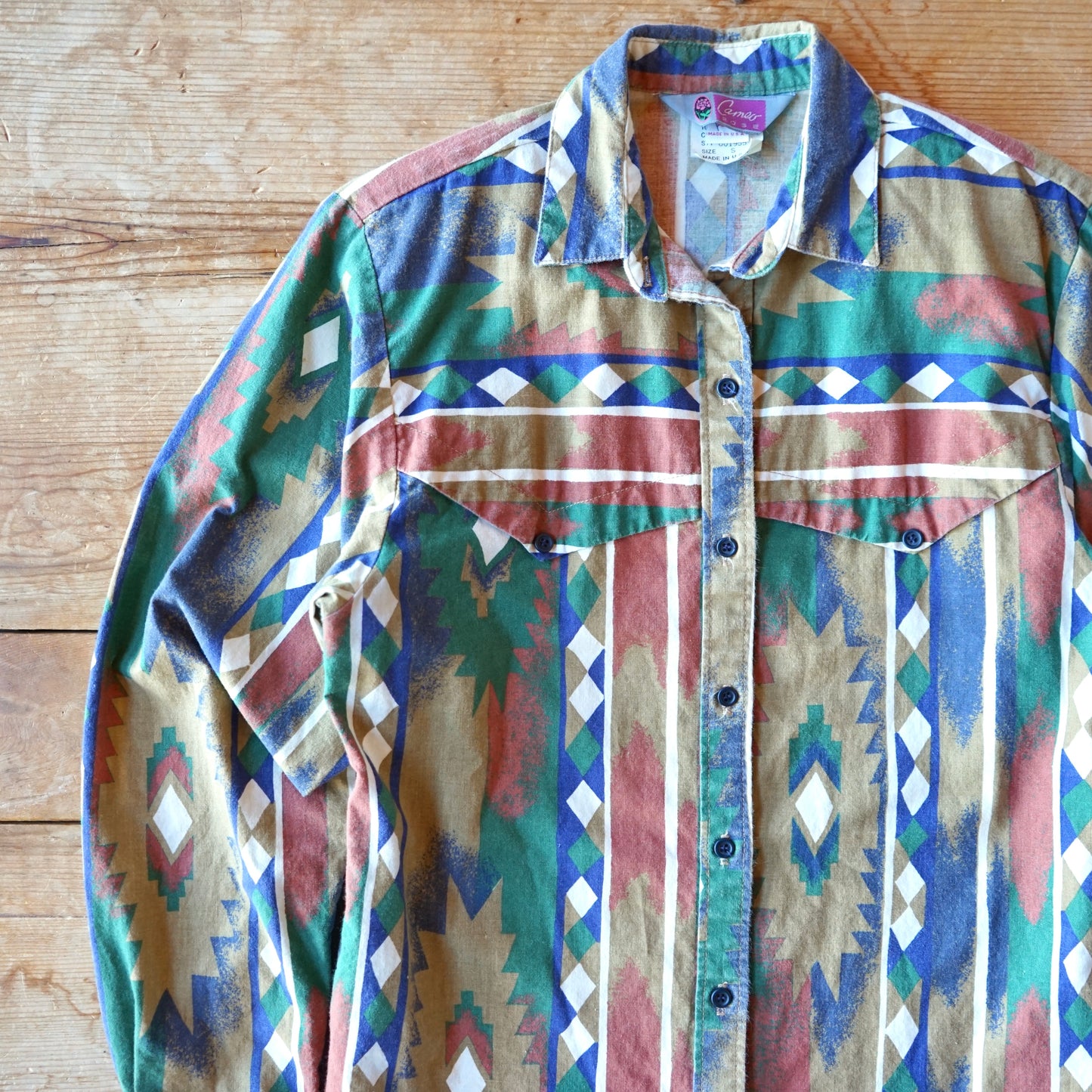 Vintage Cameo Rose Western Button Up Size S
