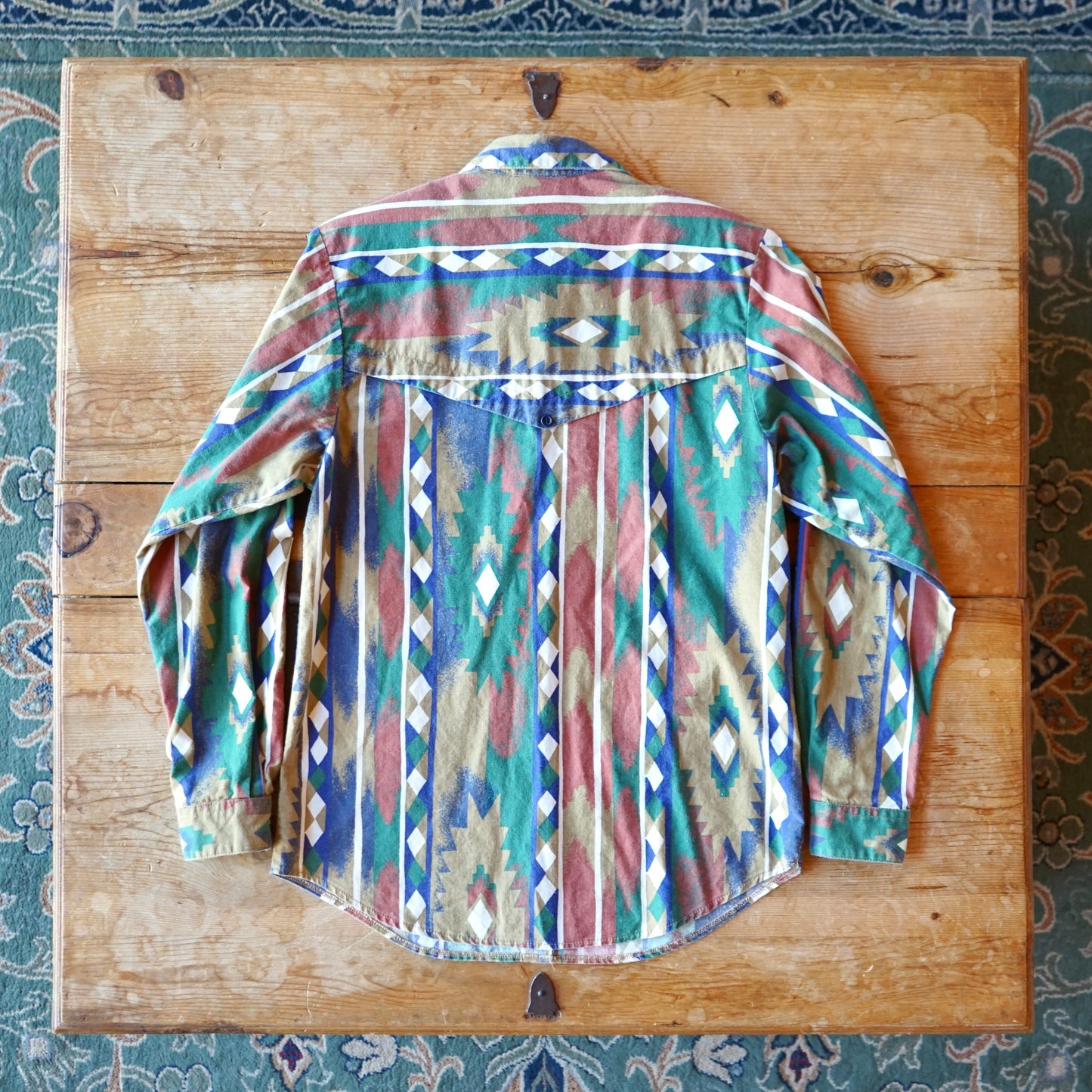 Vintage Cameo Rose Western Button Up Size S