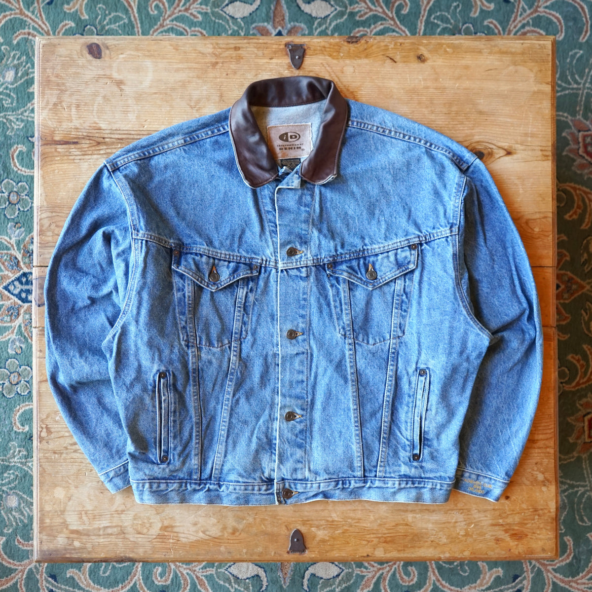 Vintage International Denim Jacket With Leather Collar Size XL