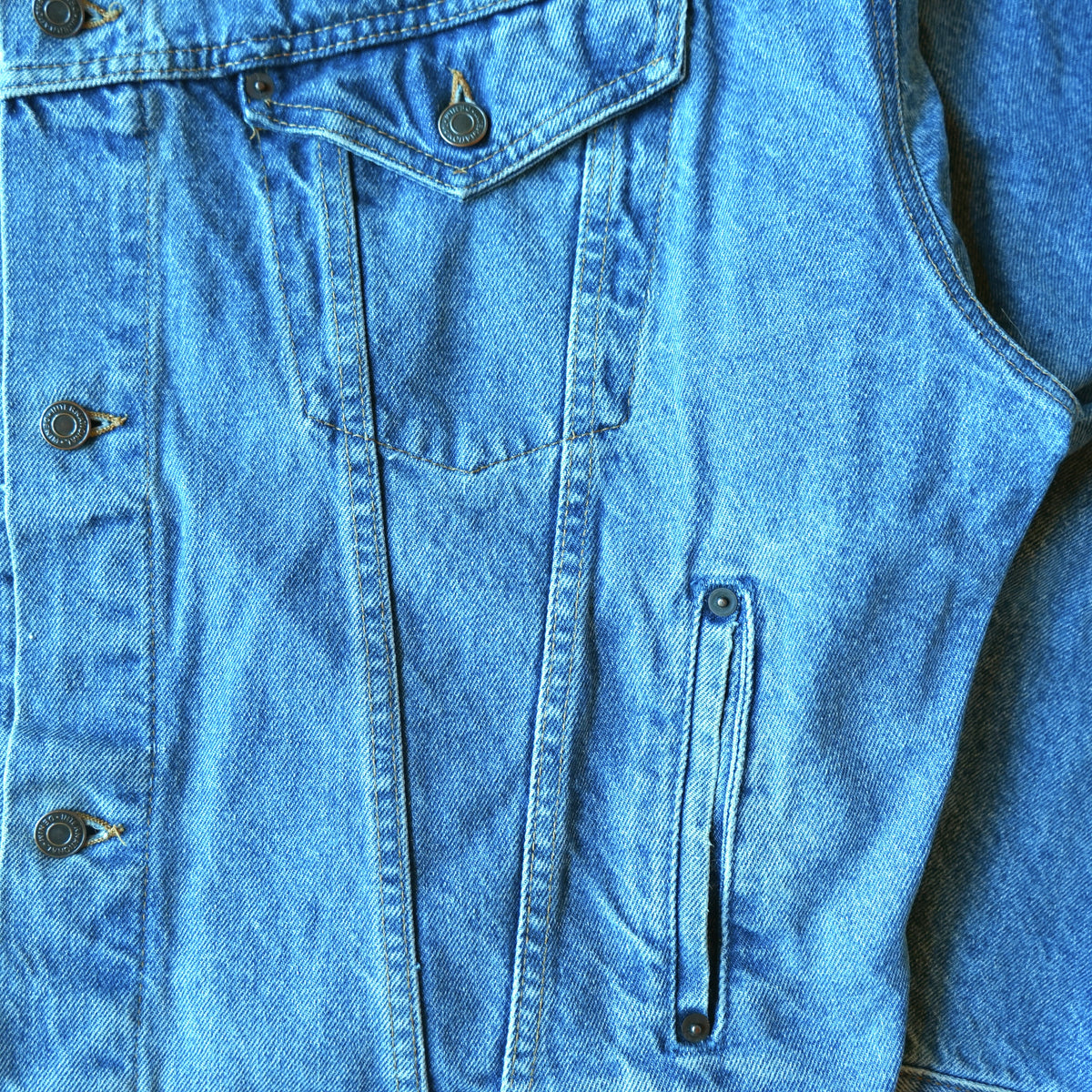 Vintage International Denim Jacket With Leather Collar Size XL
