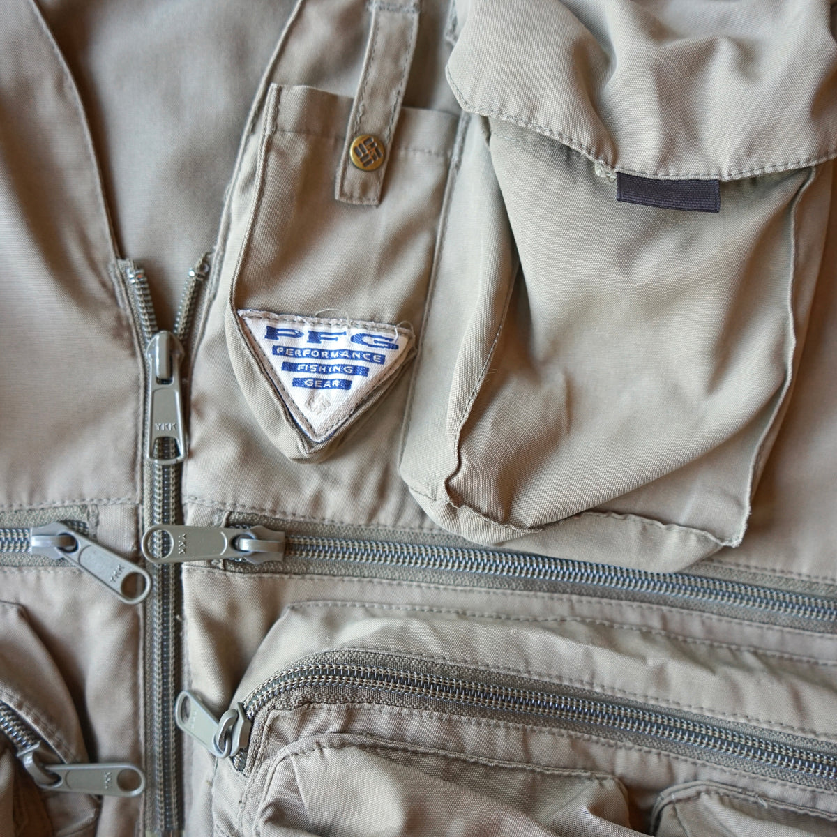 Vintage PFG Khaki Columbia Fishing Utility Vest Size L