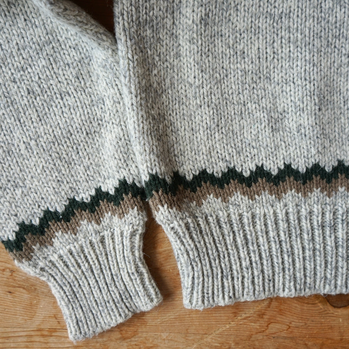 Vintage Saugatuck Sweater Size M/L